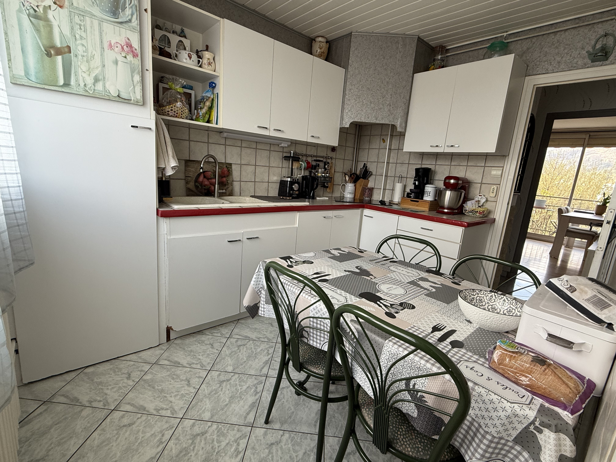 HIDRI IMMO PLUS vous propose un appartement T4 à Seyssinet-P
